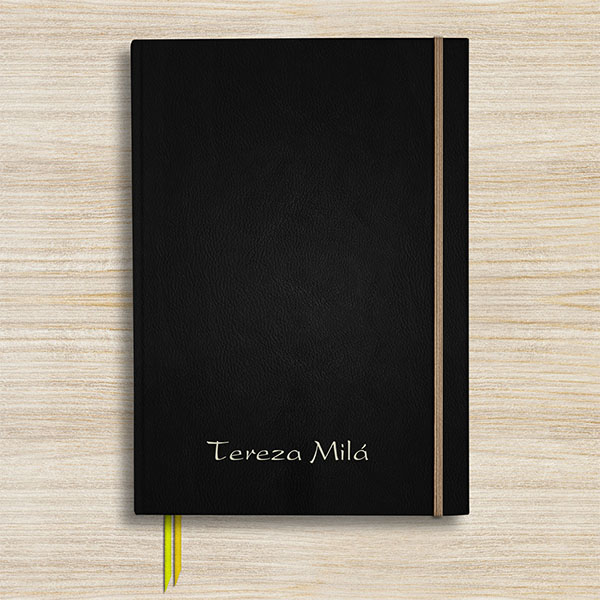 Diář Blackie B5 týdenní - ručně vázaný z italské eko kůže